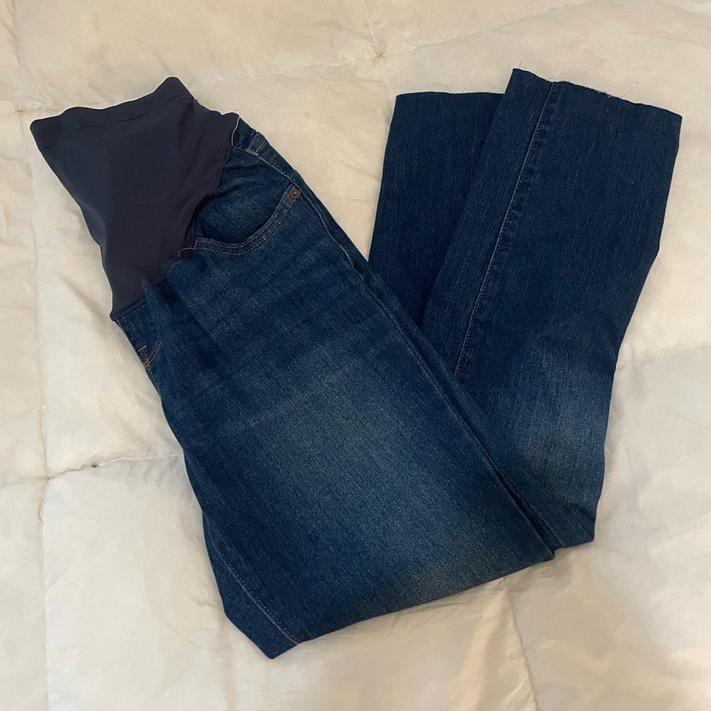 Old navy raw edge maternity jeans